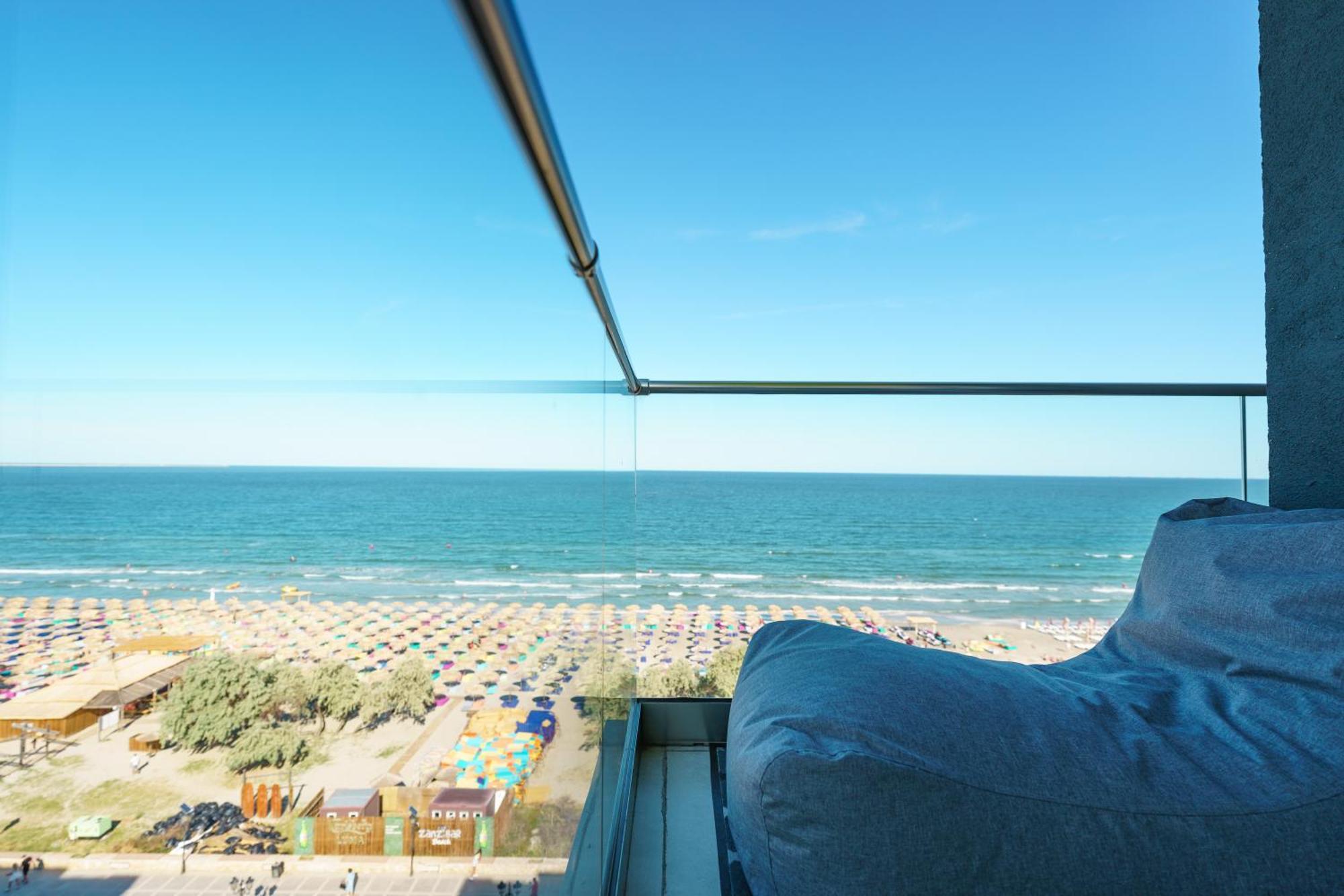 Promenada Apartments Beach Resort Mamaia Nord Năvodari Стая снимка