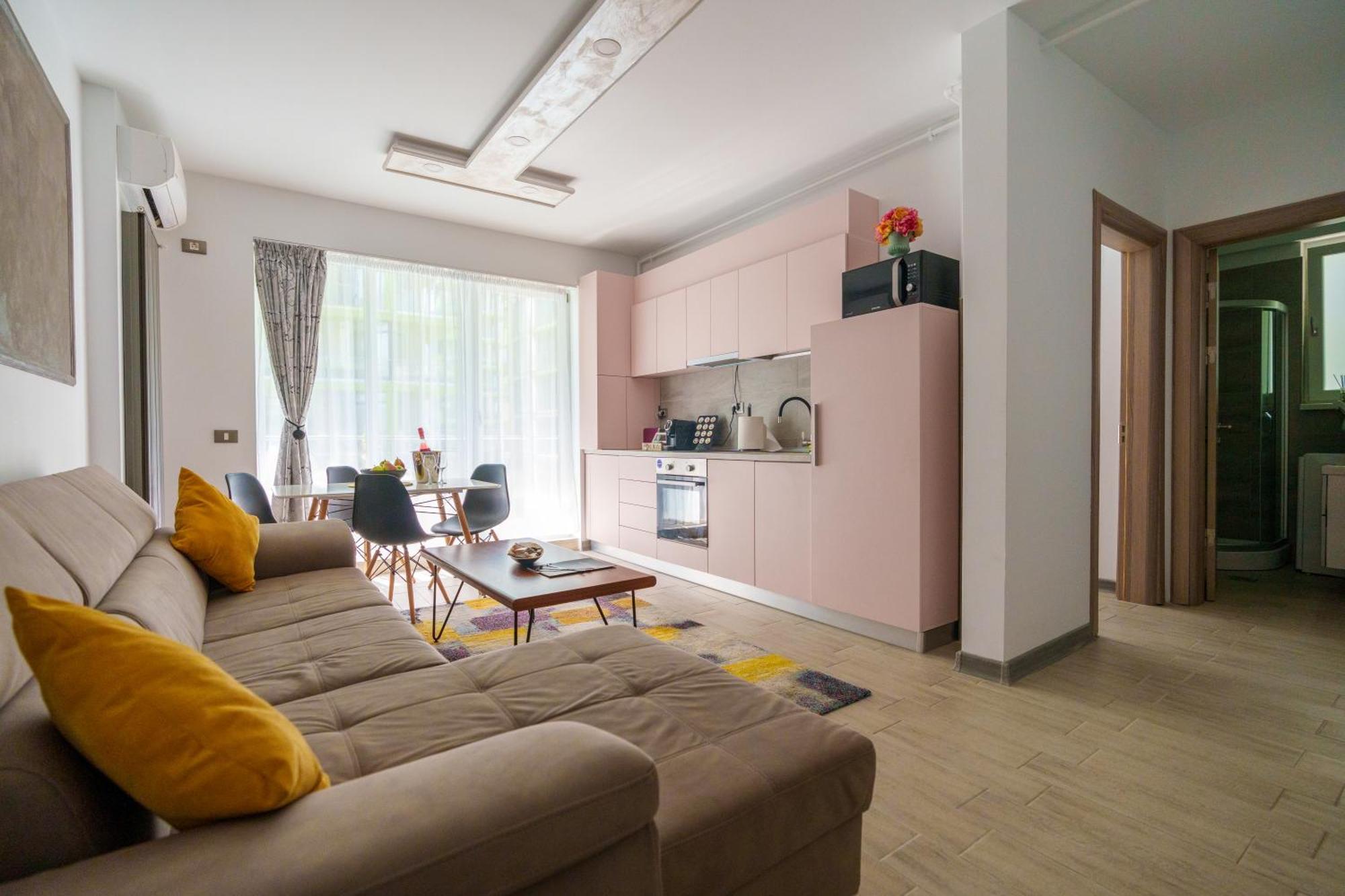 Promenada Apartments Beach Resort Mamaia Nord Năvodari Екстериор снимка